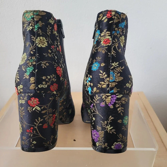 Diba Ankle Floral Satin Sequin Zip-Up Women’s Boots (Size: 6½ Medium) - Picture 6 of 13